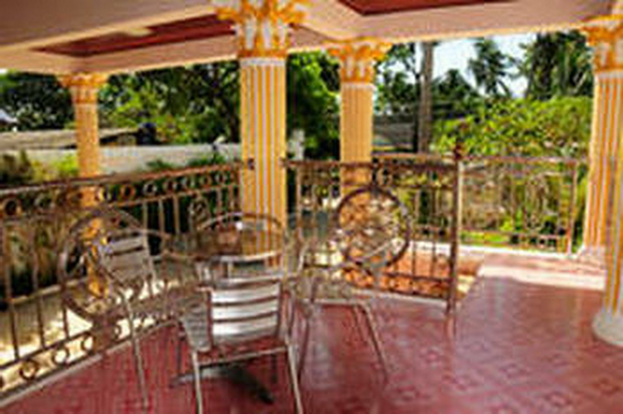 Majestic Villas Phuket Rawai Екстериор снимка